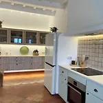 Bini Aumaia Casa de Campo