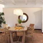 Bini Aumaia Casa de Campo